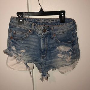 American eagle ripped shorts with pockets
